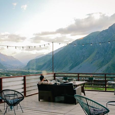 Alpenhaus Kazbegi Hotel & Restaurant エクステリア 写真