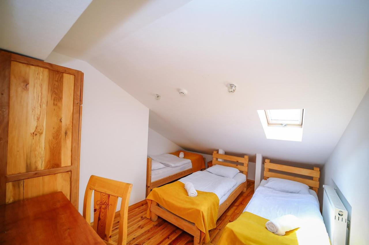 Alpenhaus Kazbegi Hotel & Restaurant エクステリア 写真